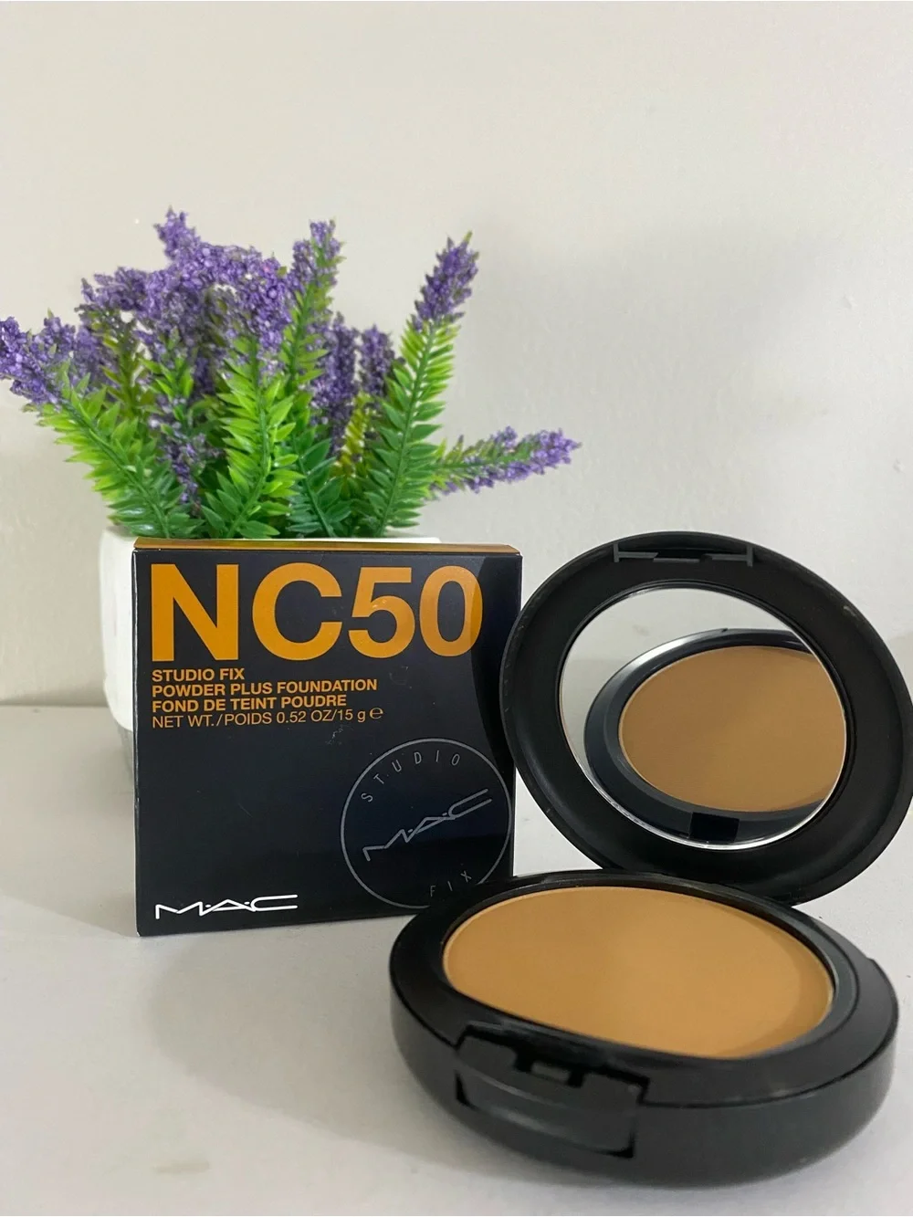 NC50~ MAC Studio Fix Powder Plus Foundation, Full Size, 15g, Original Formula